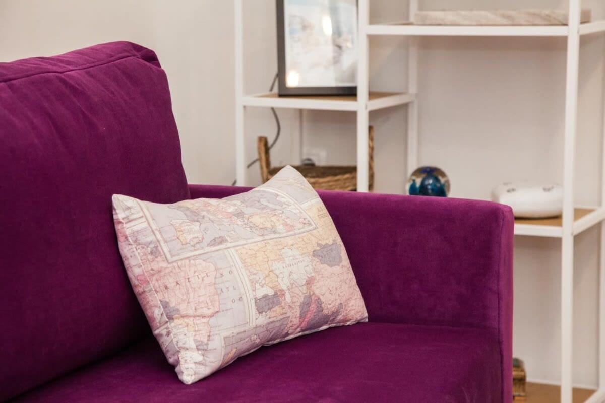 Contemporary Stylish Apartment Located Near Metaxourgeio Area 아테네 외부 사진